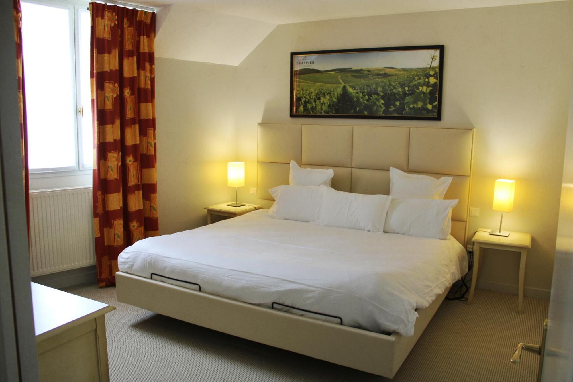 Auberge Du Lac, Sure Hotel Collection By Best Western Mesnil-Saint-Père Εξωτερικό φωτογραφία